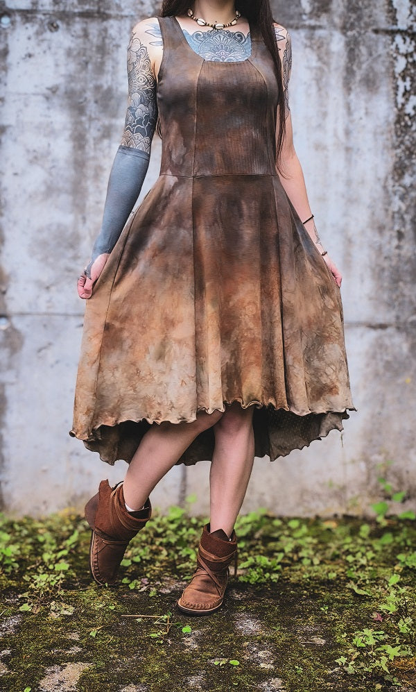 Gradient Tan Vokuhila Dress