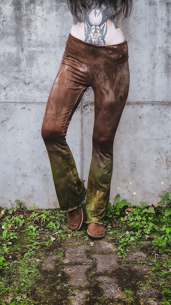 Flared Avocado Leggings
