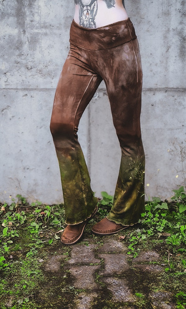 Flared Avocado Leggings