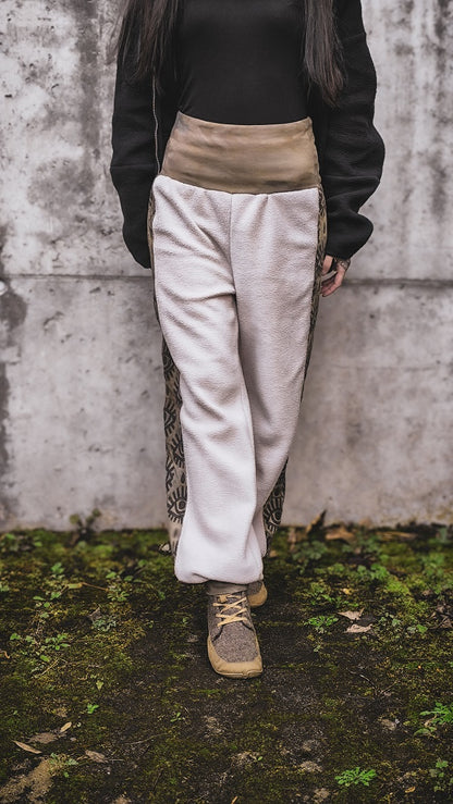 Eyelet Pluderhose Tan