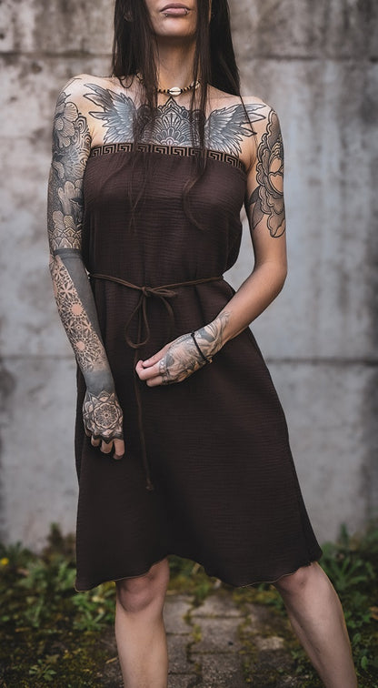 Musselin Bandeau Kleid Braun